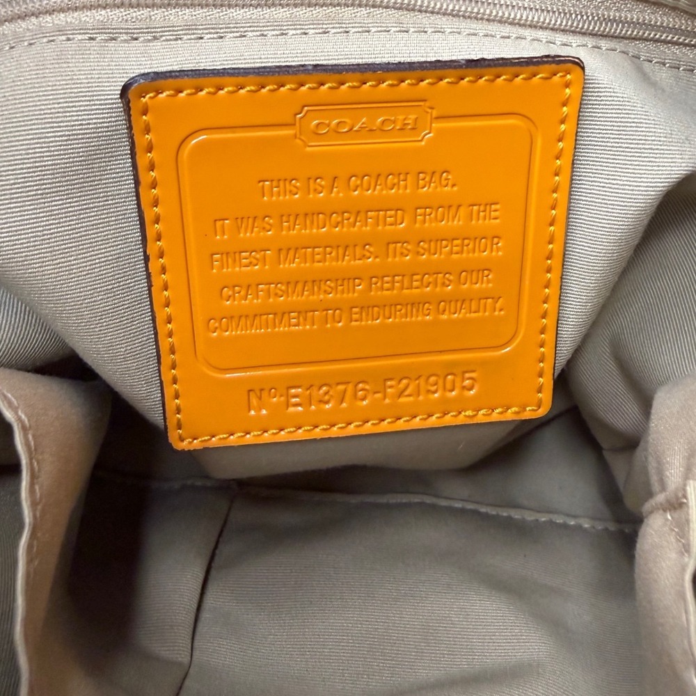 Vtg Coach Signature Canvas Crossbody Shoulder Bag With Matching Wallet F21905 - Picture 8 of 11